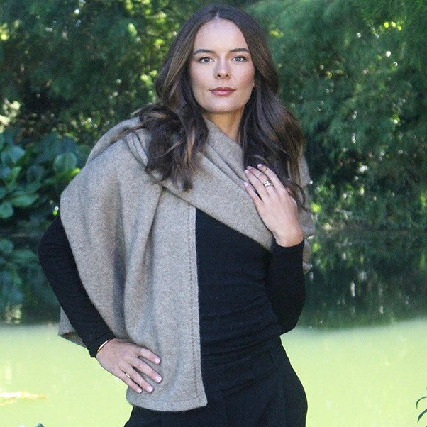 Woman wearing Lothlorian - Merino & Possum Brando Wrap (9993) in the colour Natural.
