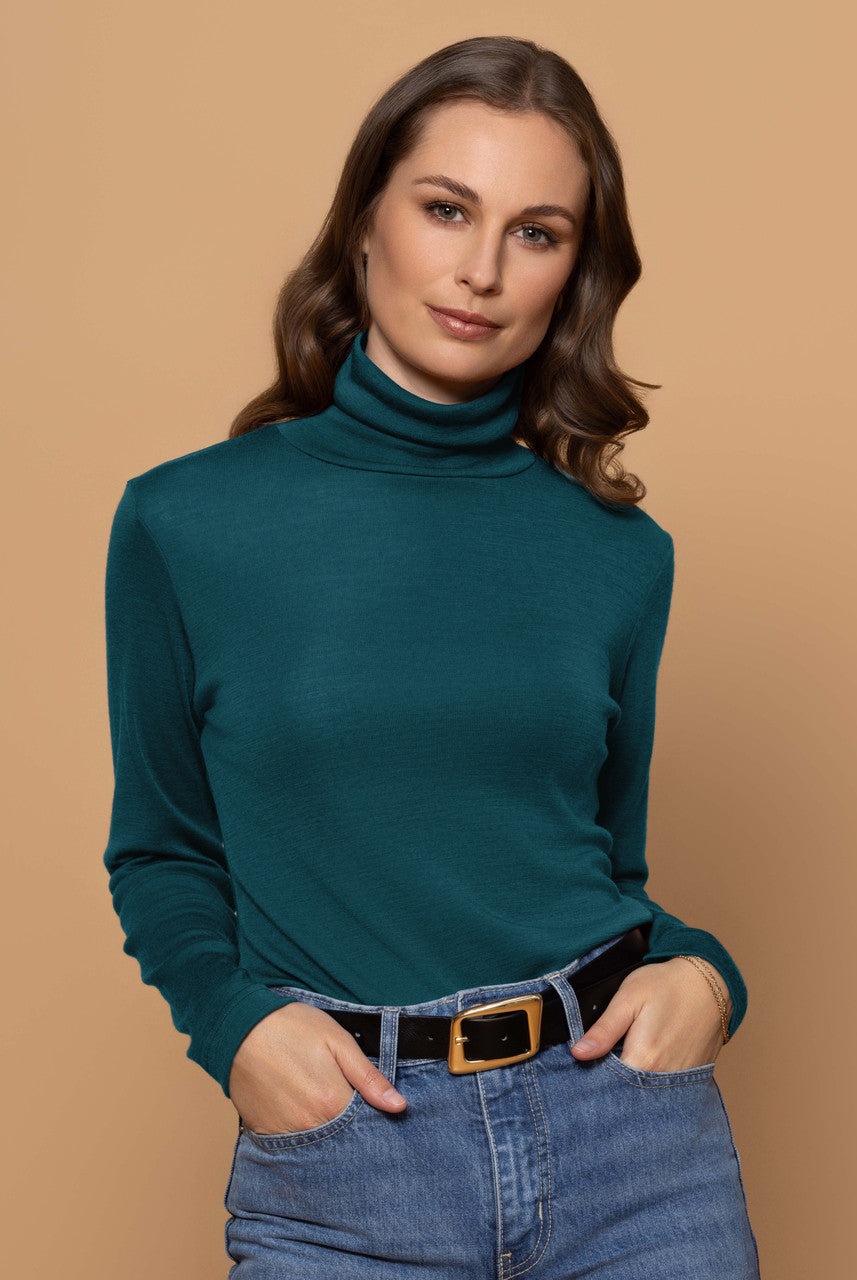 Woman wearing Bay Road Merino - Isabel Polo (BR716) in the colour Dragonfly