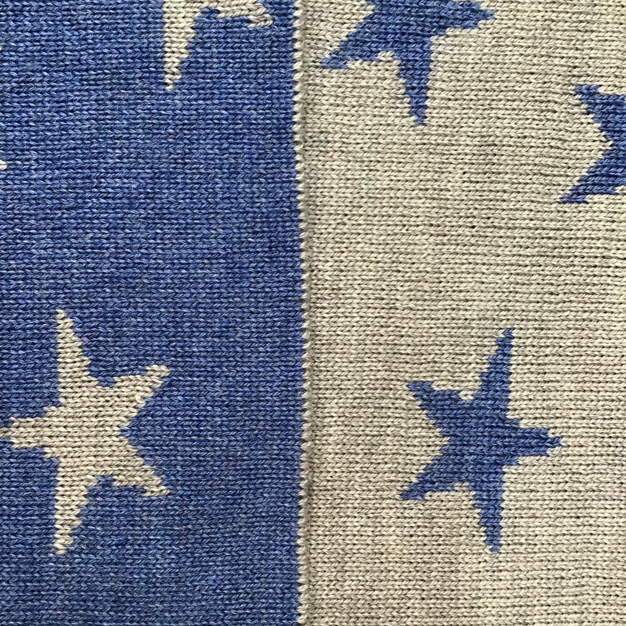 Babies Cot Blanket in colour Chateau & Denim.