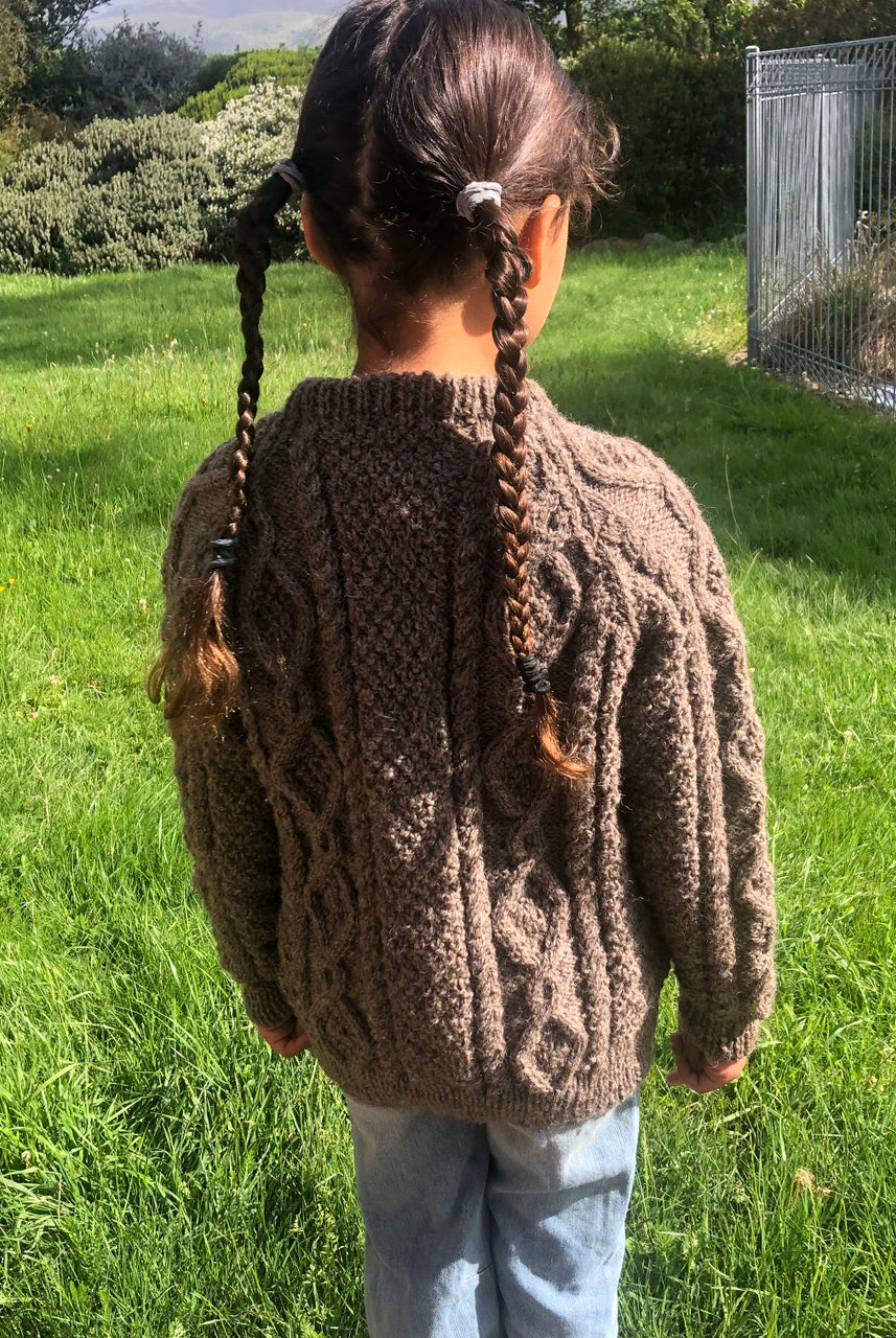 The Tin Shed - Children Handknit 'Zizi & Mac' 100% Wool Sweater (TSCHK)