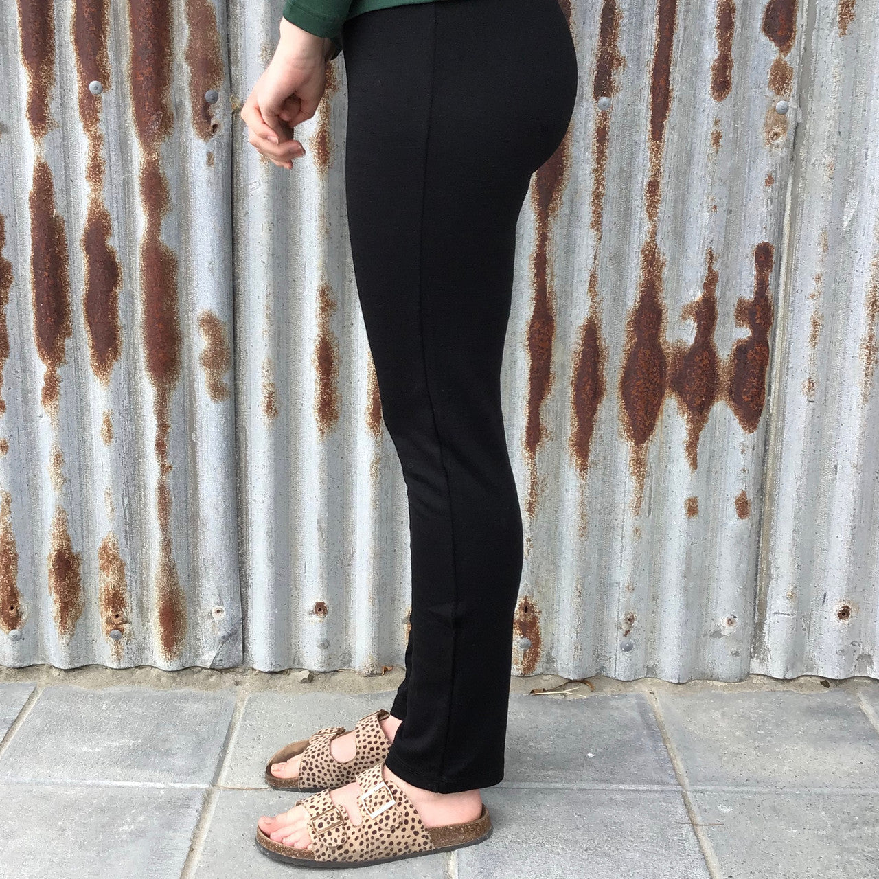 Black - Model 3 - Size S