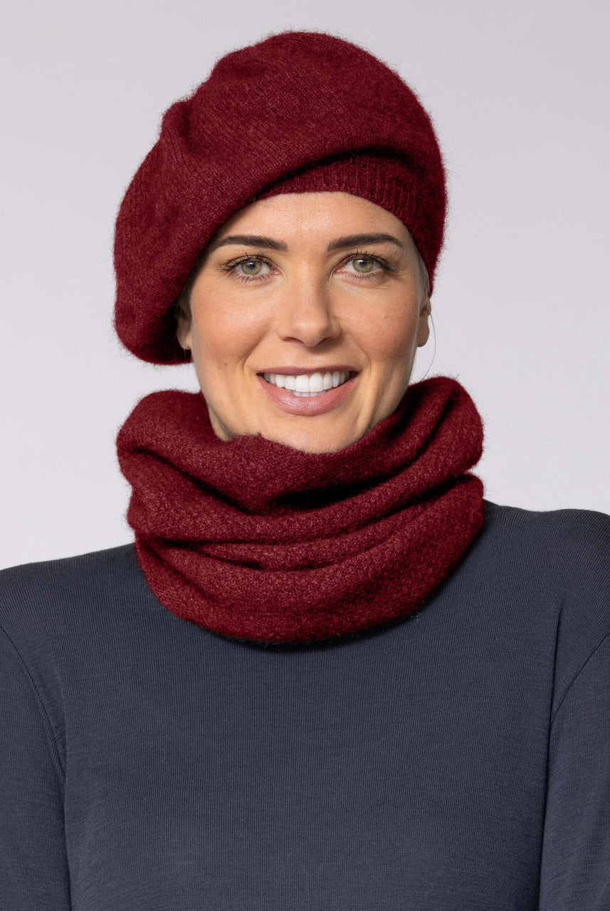 Noble Wilde - Merino & Possum Versailles Beret (NW5147) Sangria