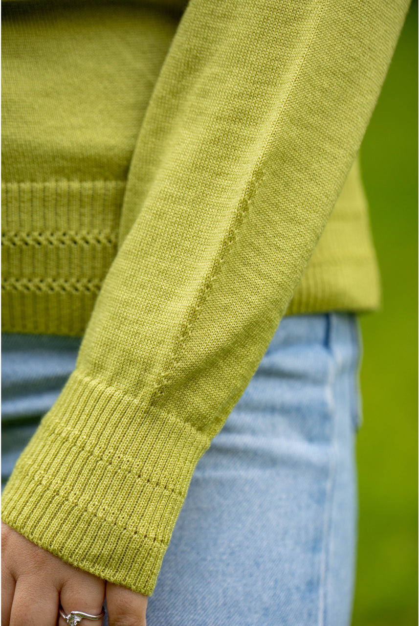 Country Laine - Merino Vee Neck Weekender (CL0010)