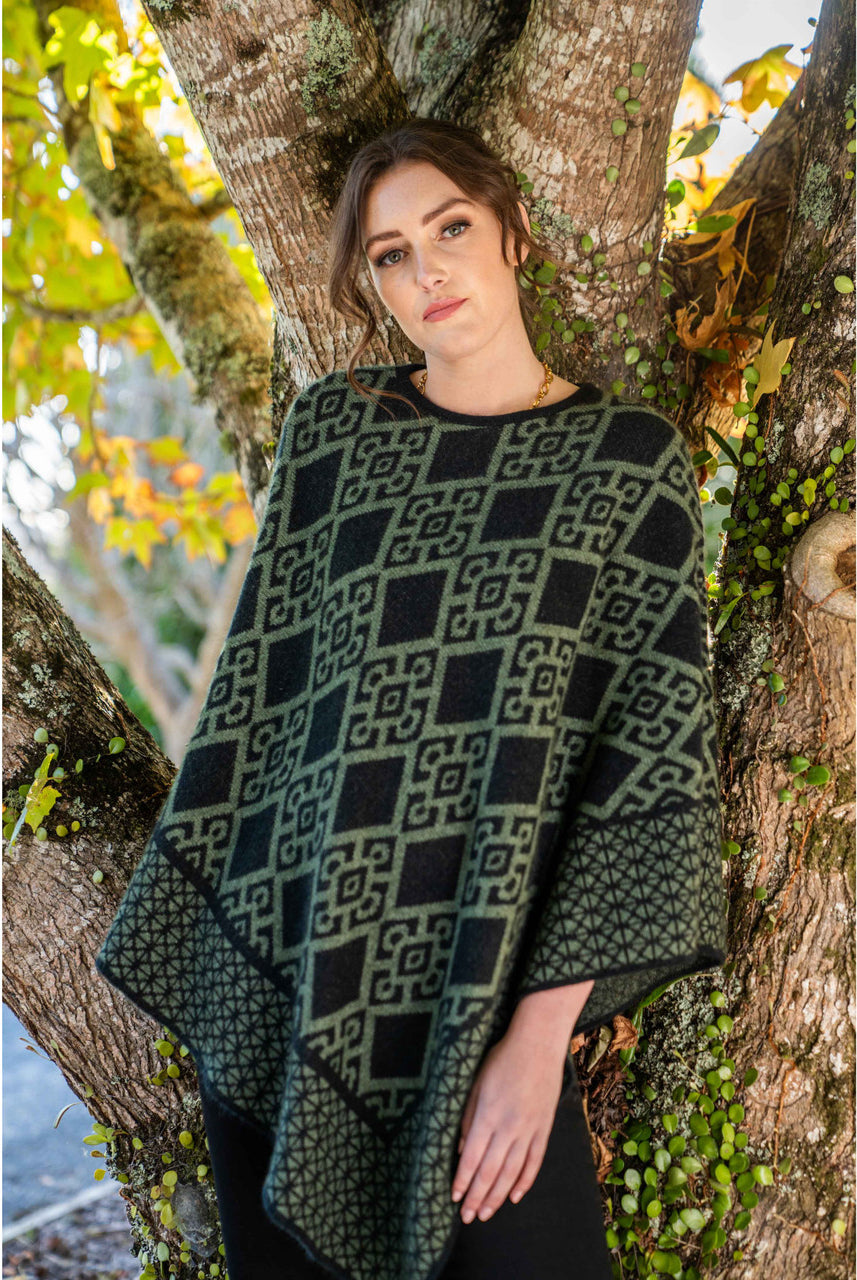 Koru - Merino and Possum Diamond Poncho (KO656) Black/Moss