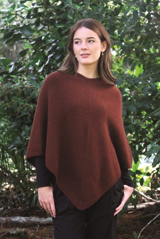 Lothlorian - Plain Poncho (9982) Russet