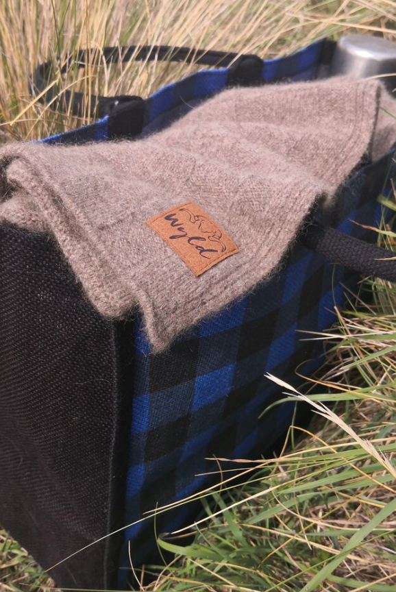 Wyld - Natural Selection Throw/Blanket (WYLDTHR)