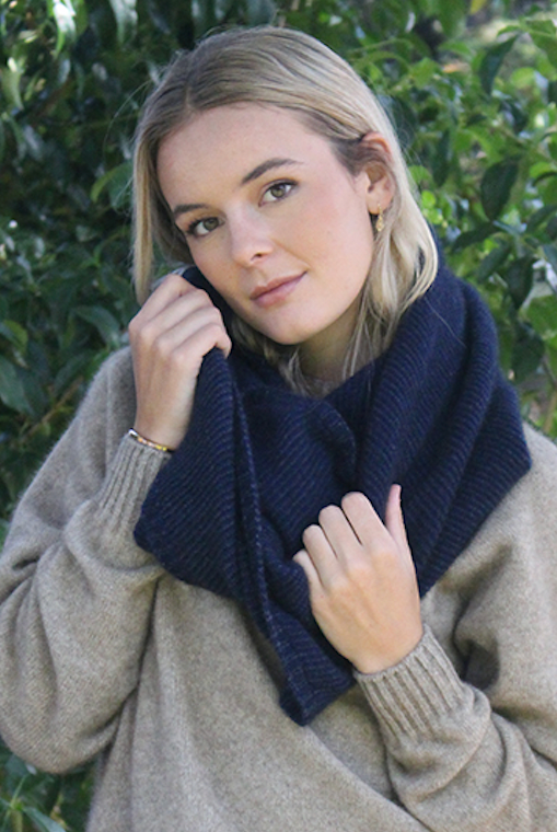 Lothlorian - Bias Scarf (9876) Midnight/Denim