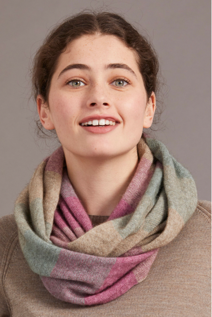 McDonald - Merino & Possum Ombre Snood (658) Hydrangea