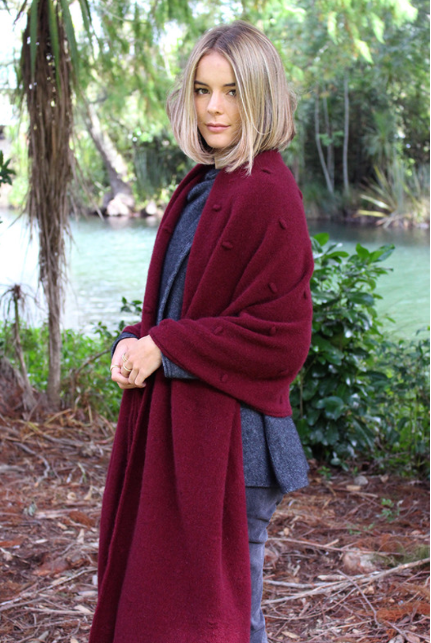 Lothlorian - Merino & Possum Bobble Wrap (9724)Pinot