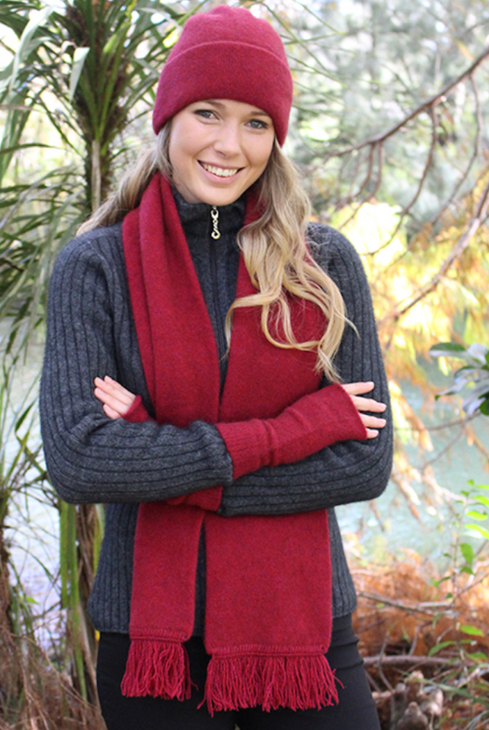 Raspberry Lothlorian - Plain Scarf (9905)