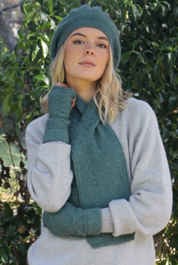 Lothlorian - Merino & Possum Dash Beret (9715)-Sage