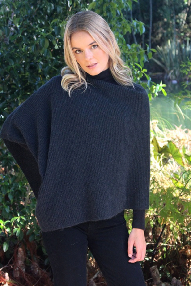 Slate - Lothlorian - Alpaca Rib Poncho (ALP051)