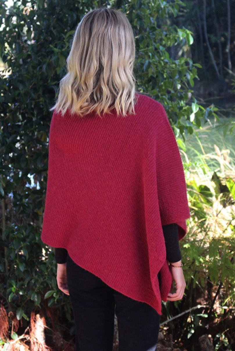 Claret - Lothlorian - Alpaca Rib Poncho (ALP051)