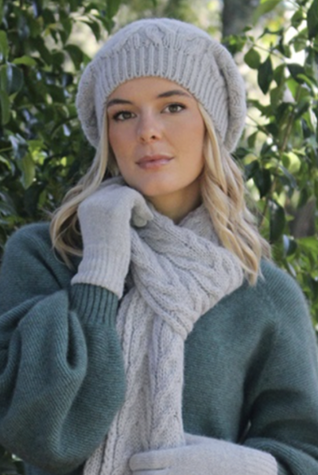 Dove - Lothlorian - Alpaca Cable Beanie (ALP020)