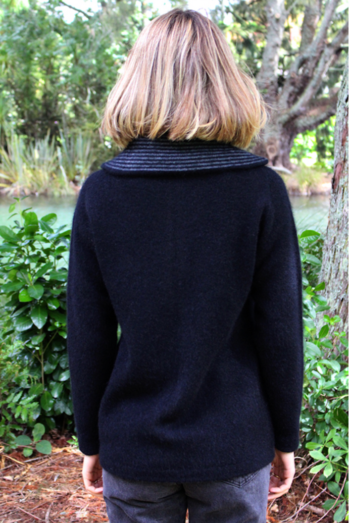 Lothlorian - Striped Collar Jacket (9831)Black