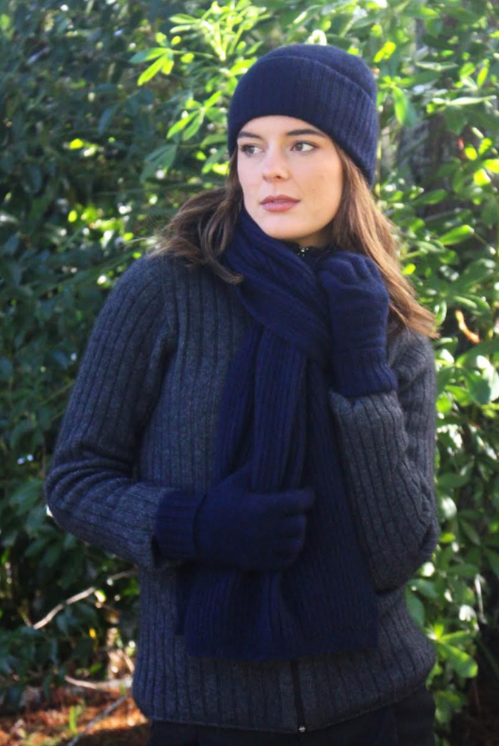 Lothlorian - Merino & Possum Turnback Scarf (9732) Midnight