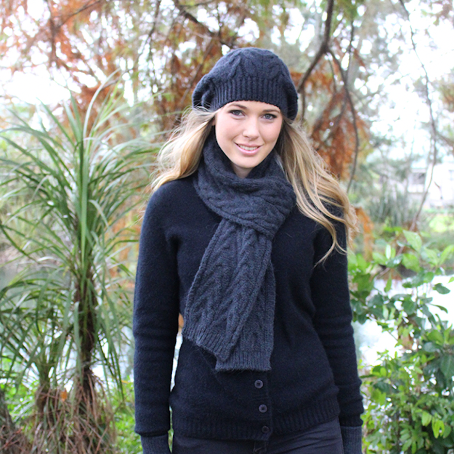 Lothlorian - Alpaca Cable Scarf (ALP021)Slate