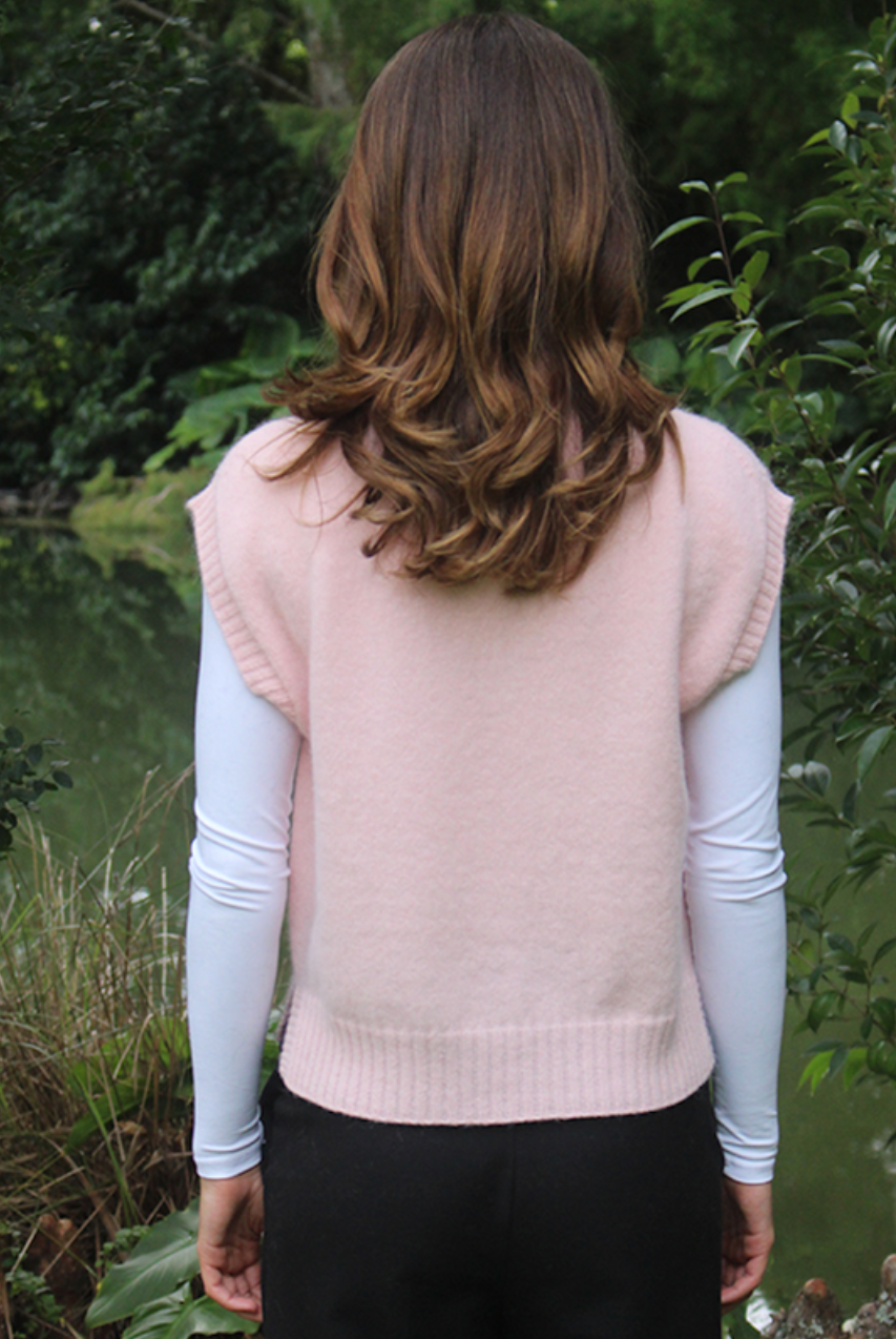 Lothlorian - Alpaca Plain Crew Neck Vest (ALP075)Blush