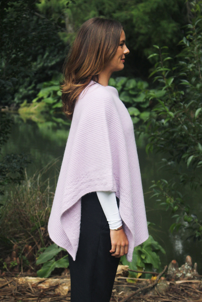 Lothlorian - Alpaca Rib Poncho (ALP051)Lilac