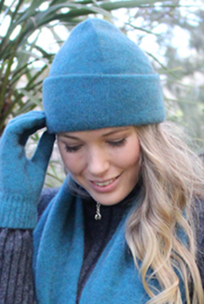 Lothlorian - Plain Beanie (9903)Teal
