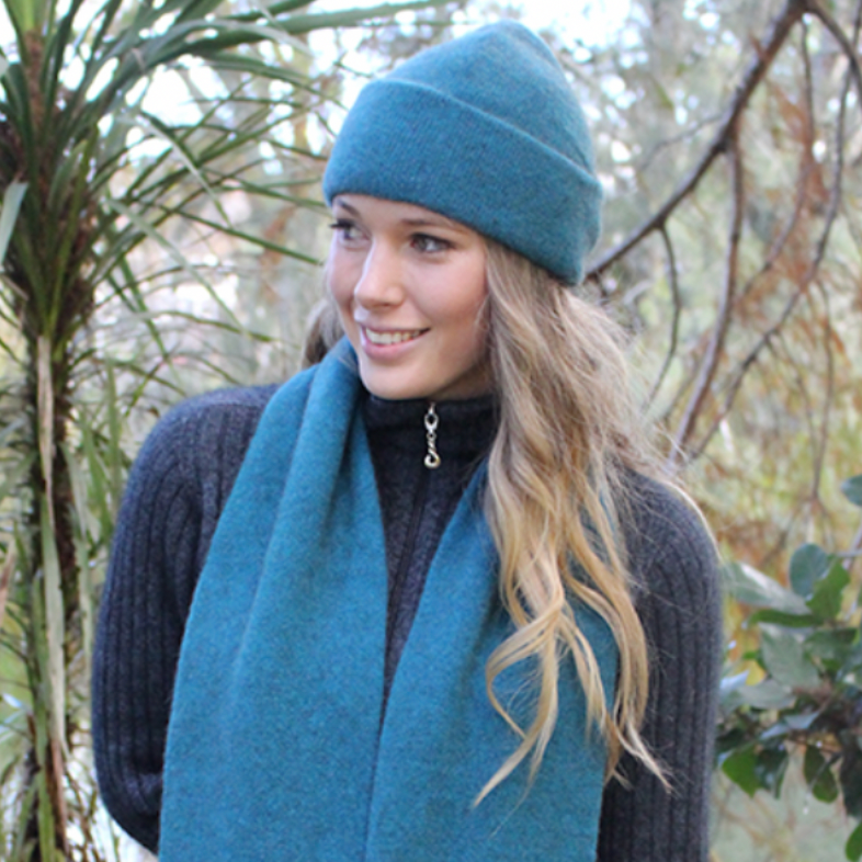Lothlorian - Plain Beanie (9903)Teal