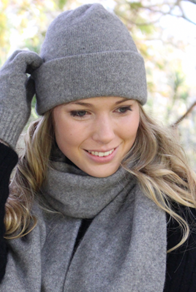 Lothlorian - Plain Beanie (9903)Silver