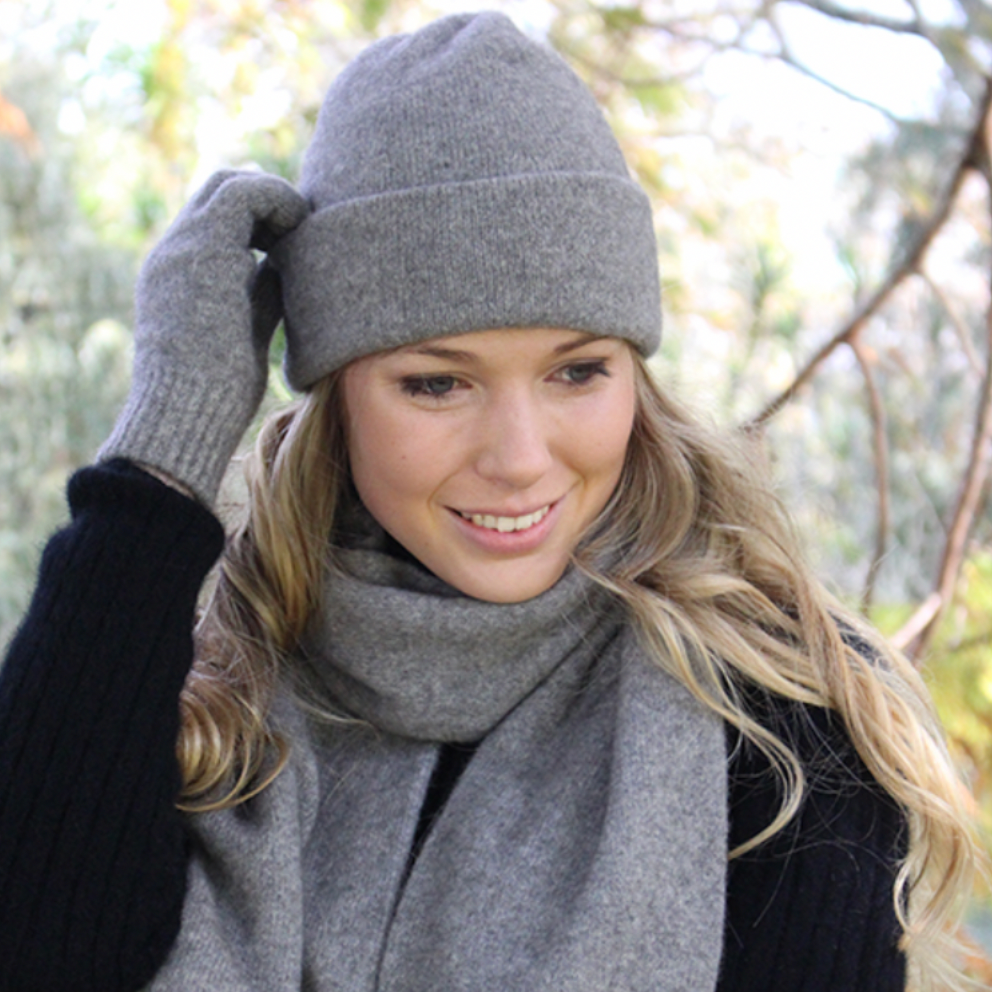 Lothlorian - Plain Beanie (9903)Silver