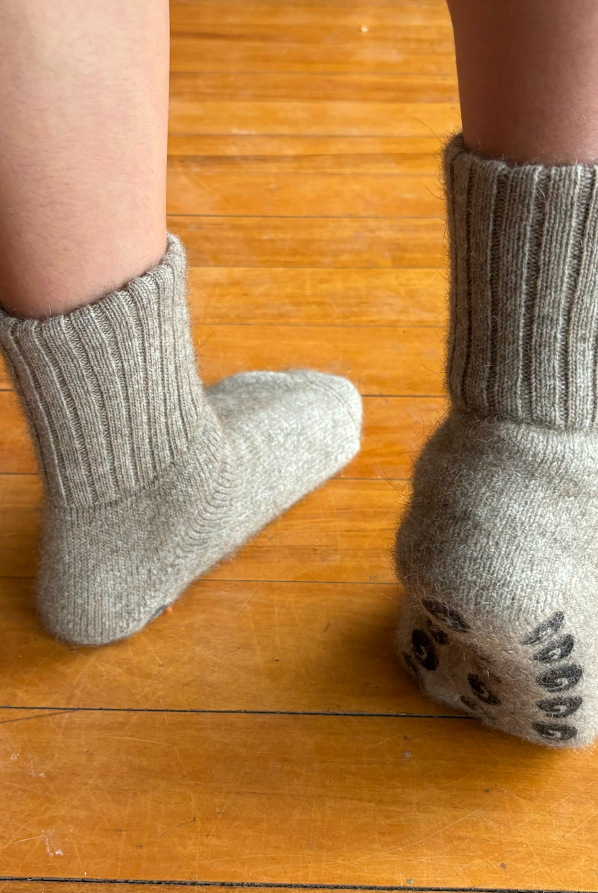 Lothlorian - Merino & Possum House Sock Natural