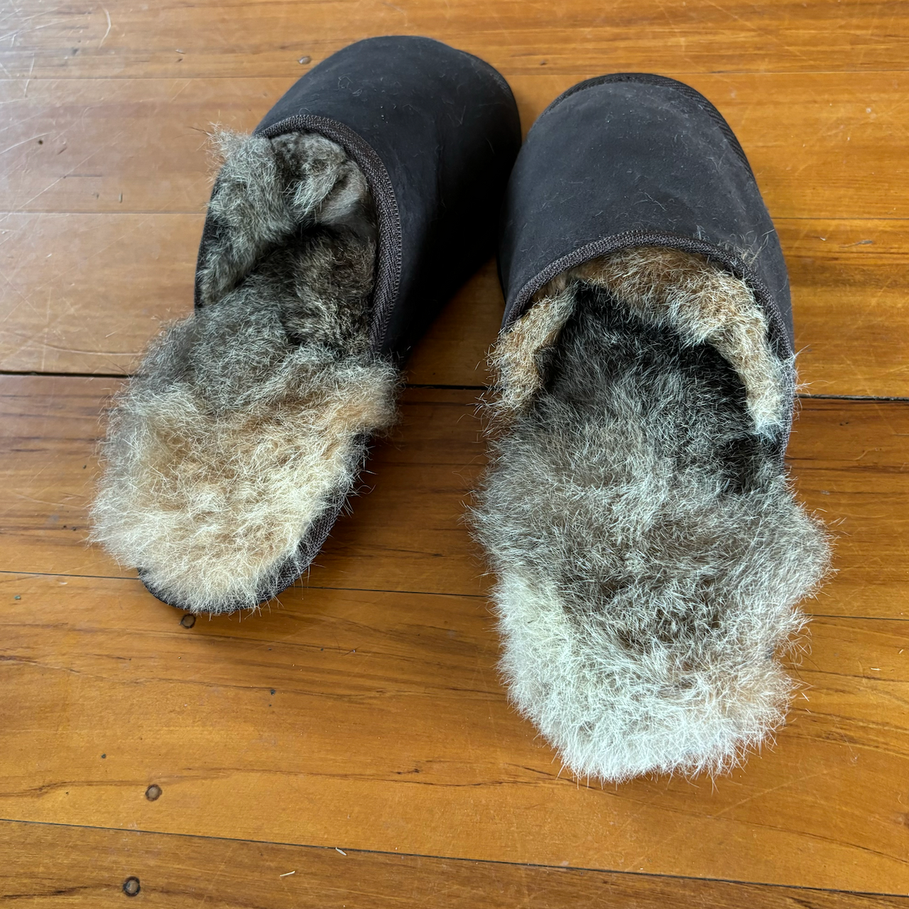 Four Peaks - Leather Possum Fur Scuff