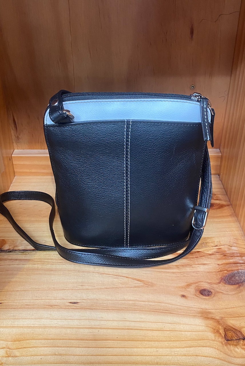 Baron & Burton - Small Ladies Leather Handbag (238212)
