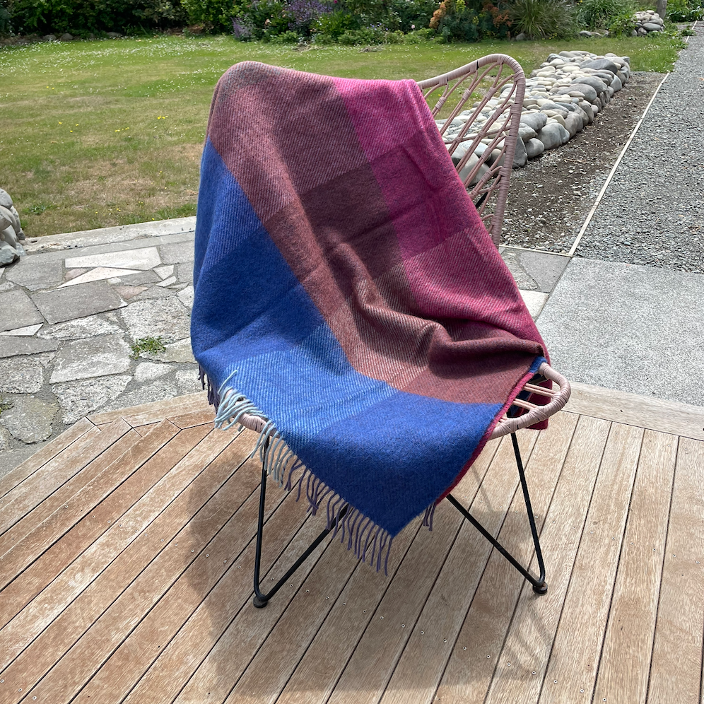 Klippan - Lambswool and Gotland Check Throw Mauve