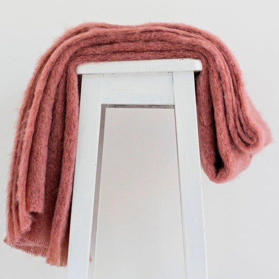 Tearose colour mohair rug