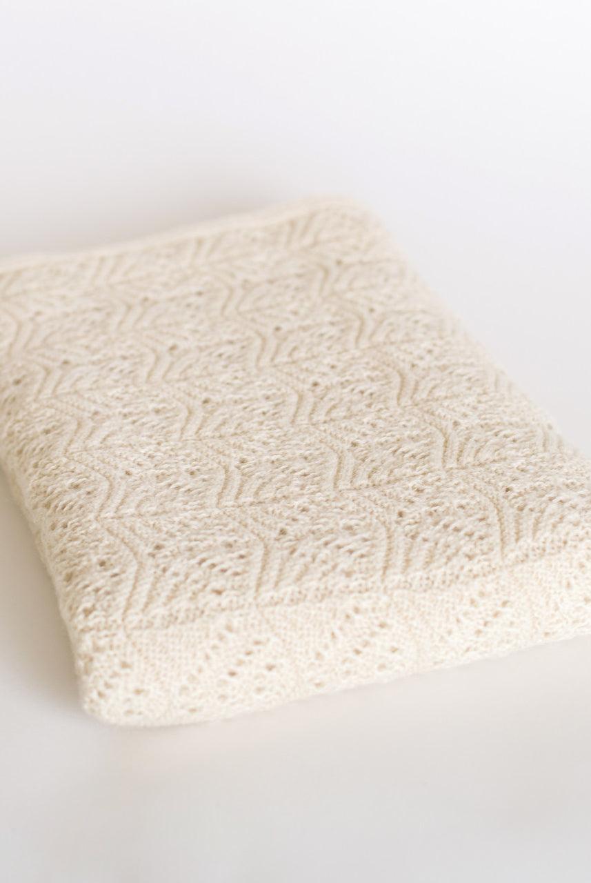 Natures Best Baby Alpaca Shawl (w15-45)Natural