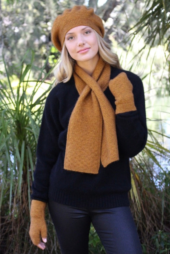Scarf, beanie, gloves accessory set in colour Gold