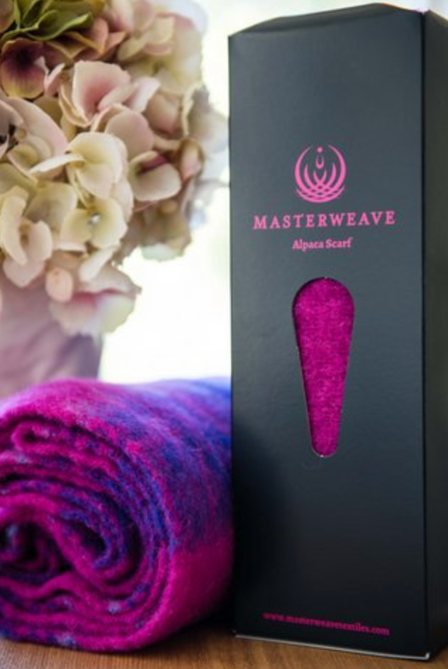 Alpaca fur scarf in Fuchsia Check