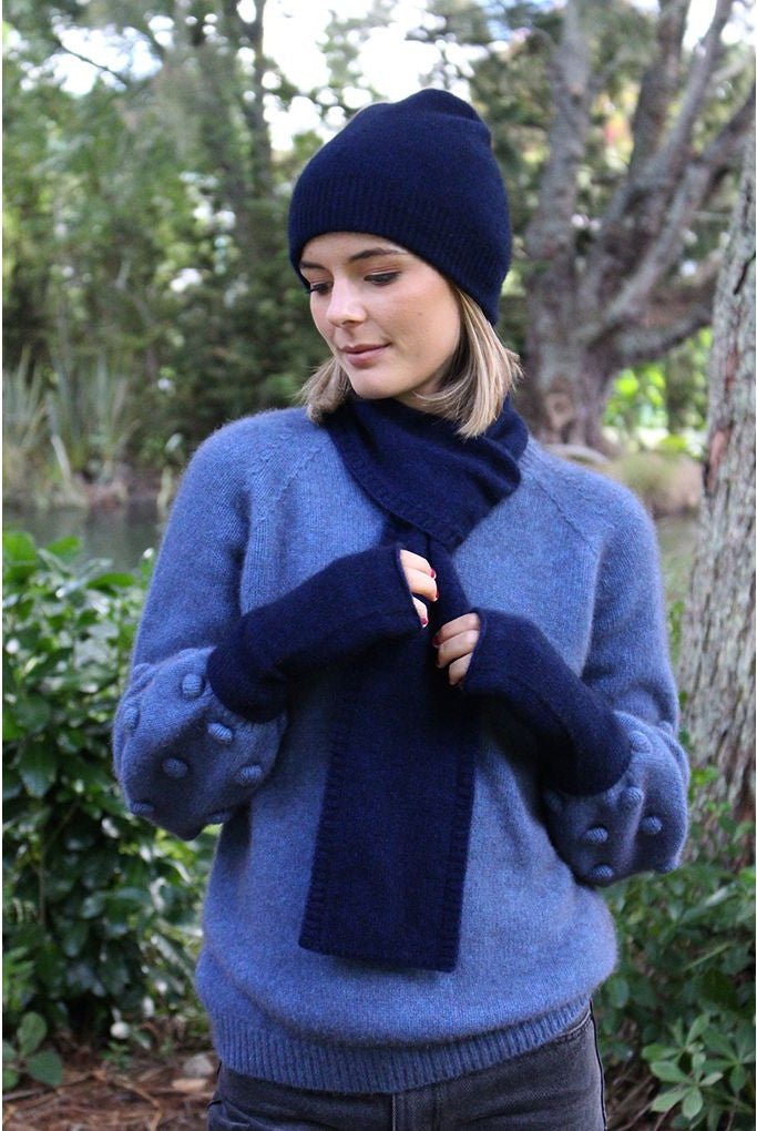 Lothlorian - Merino & Possum Loop Scarf (9908)