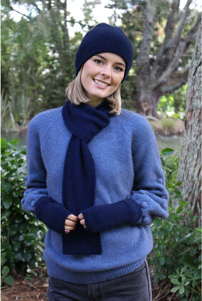 Lothlorian - Merino & Possum Loop Scarf (9908)