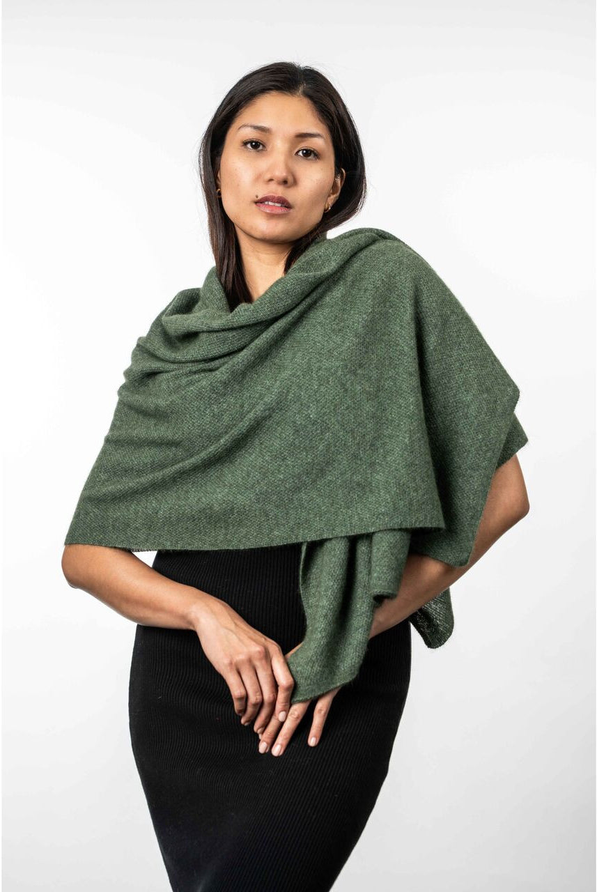 Koru Merino - Possum Lightweight Moss Stitch Wrap (KO518)Moss