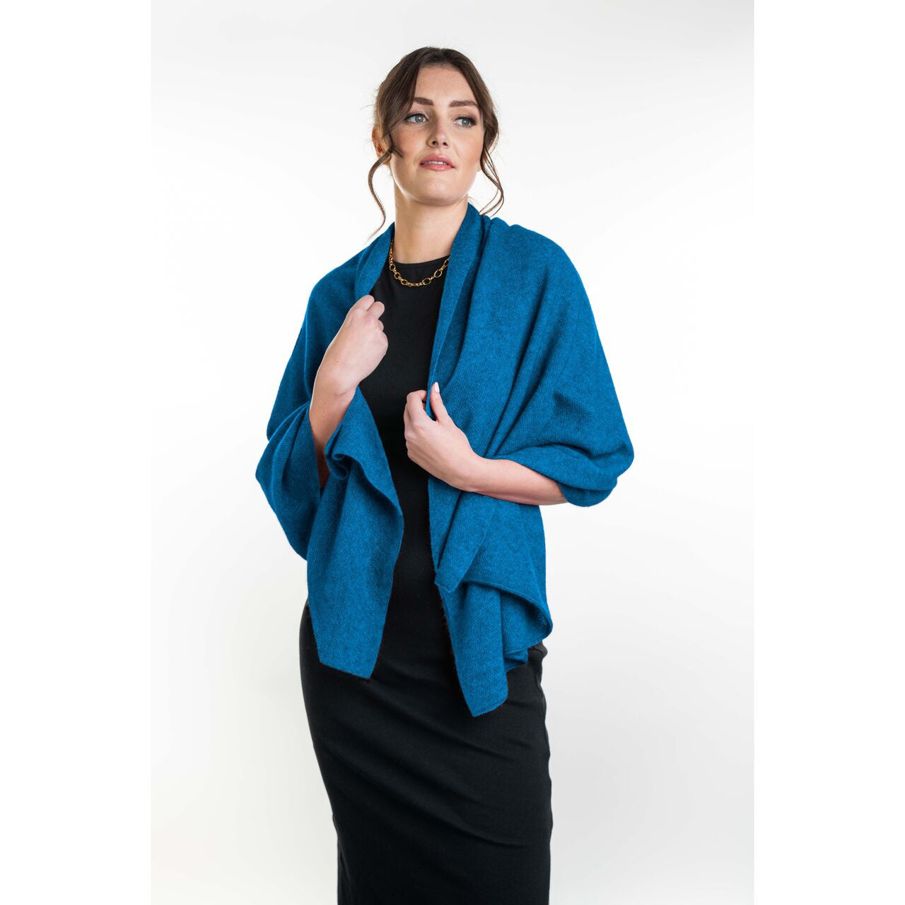 Koru Merino - Possum Lightweight Moss Stitch Wrap (KO518)Pasific