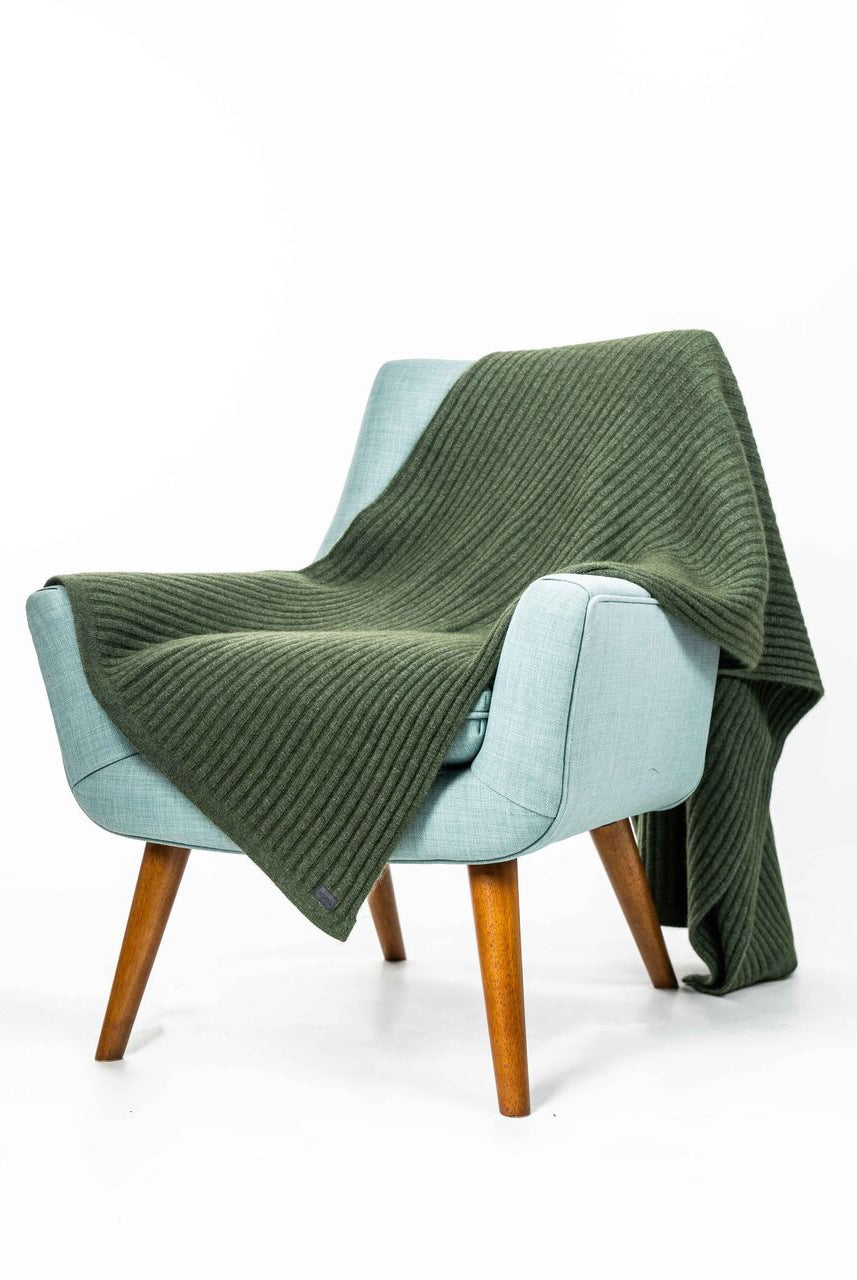Koru Merino - Possum Ribbed Throw (K091)Moss