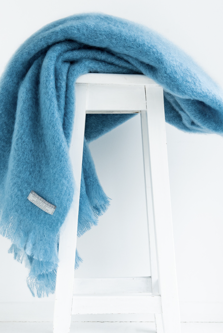 Denim colour mohair rug