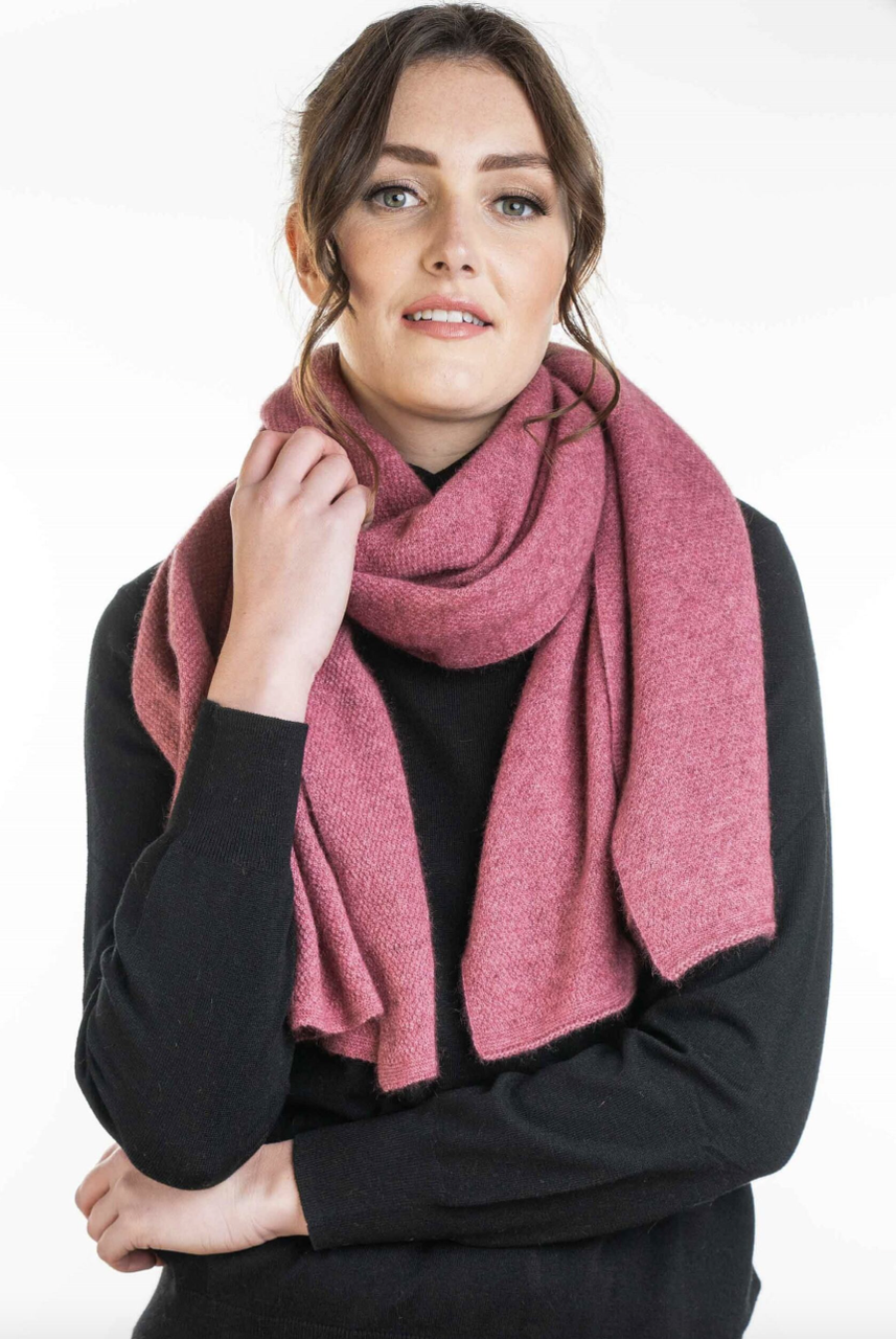Koru Merino - Possum Lightweight Moss Stitch Wrap (KO518)