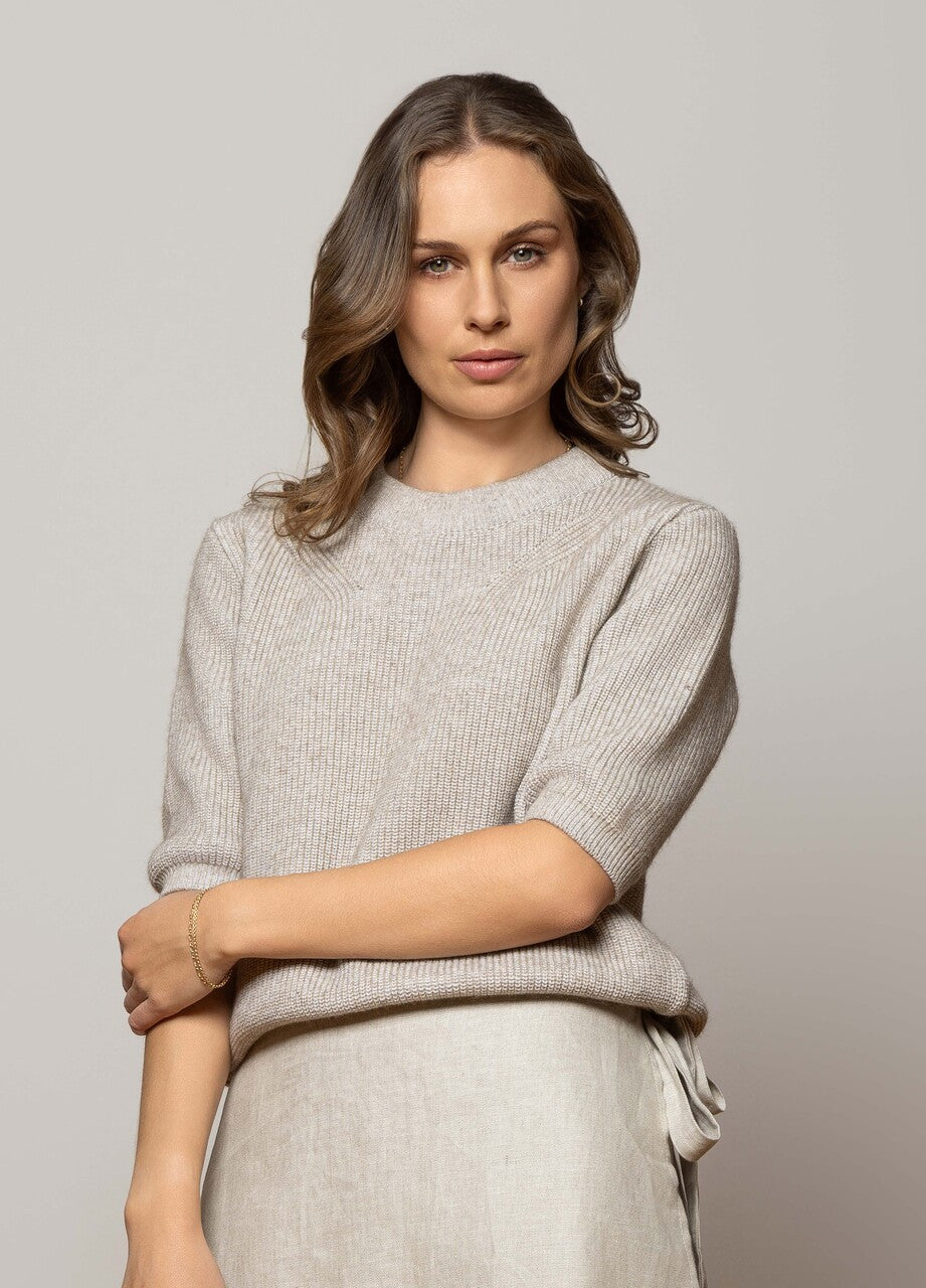 Noble Wilde Saisons - Shoreline Short Sleeve in the colour Natural/White