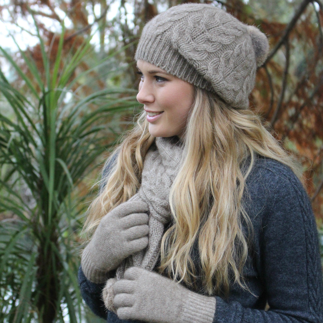 Natural-Side view of scarf, glves and beanie.