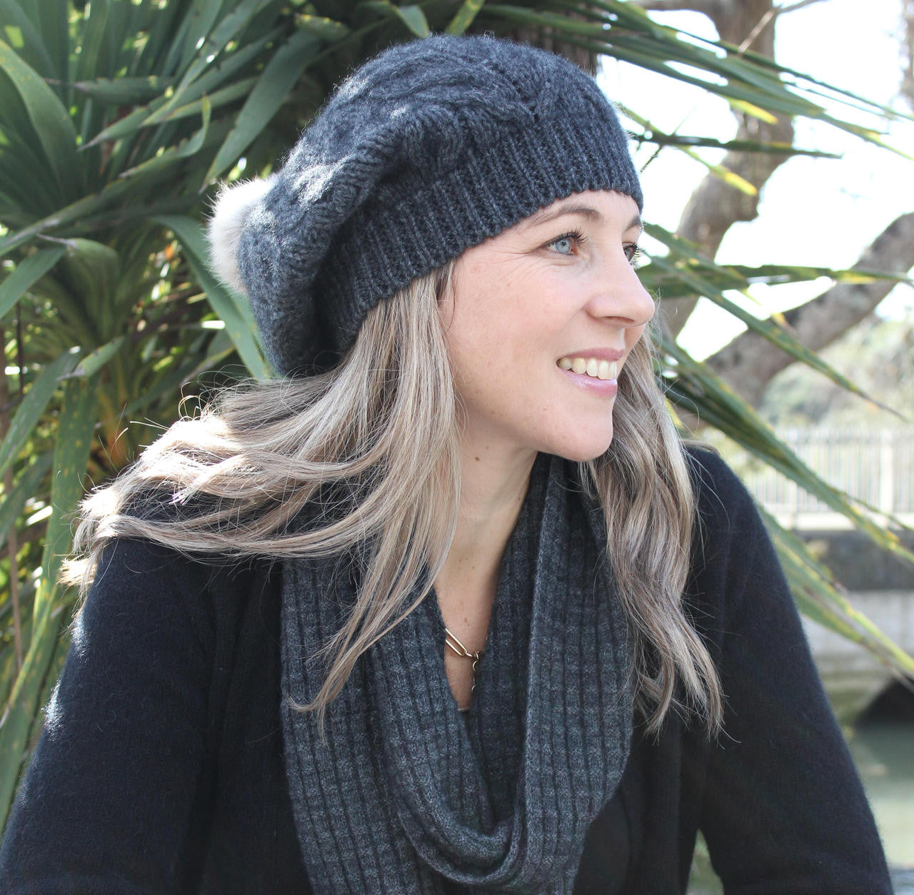 Beanie and scarf in colour Charcoal