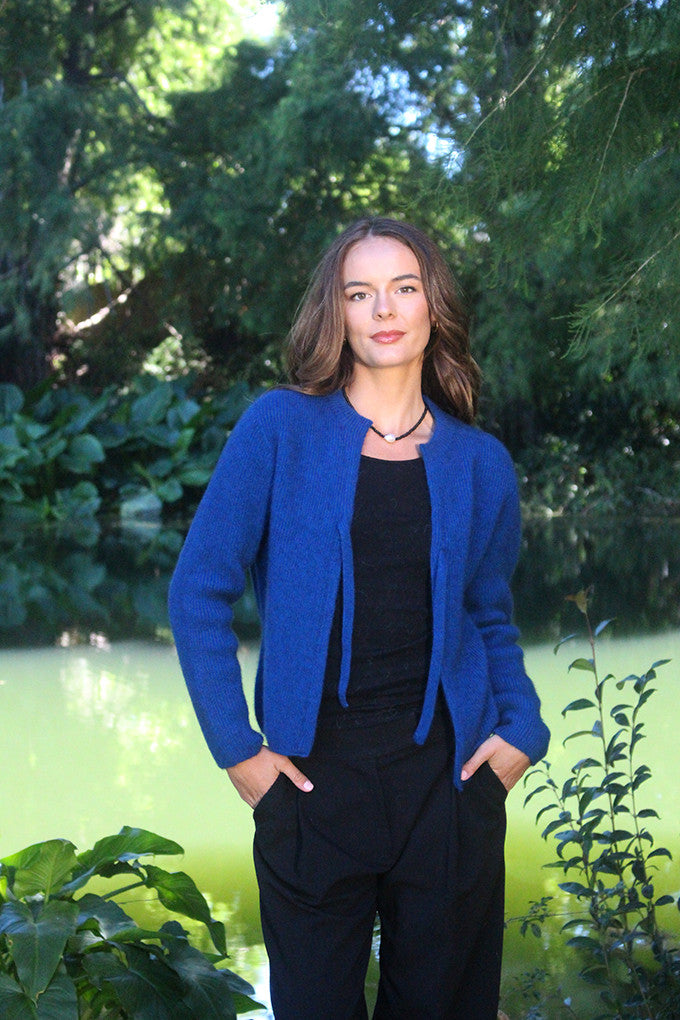 Woman wearing the Lothlorian - Merino & Possum Fuse Tie Jacket (9972) in the colour Lagoon.