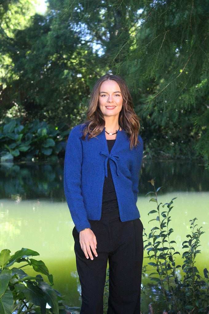 Woman wearing the Lothlorian - Merino & Possum Fuse Tie Jacket (9972) in the colour Lagoon.