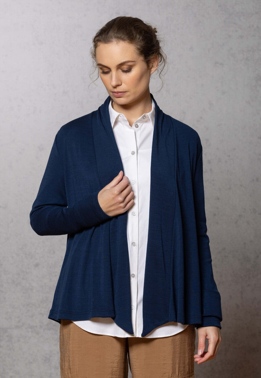 Woman wearing navy diva jacket