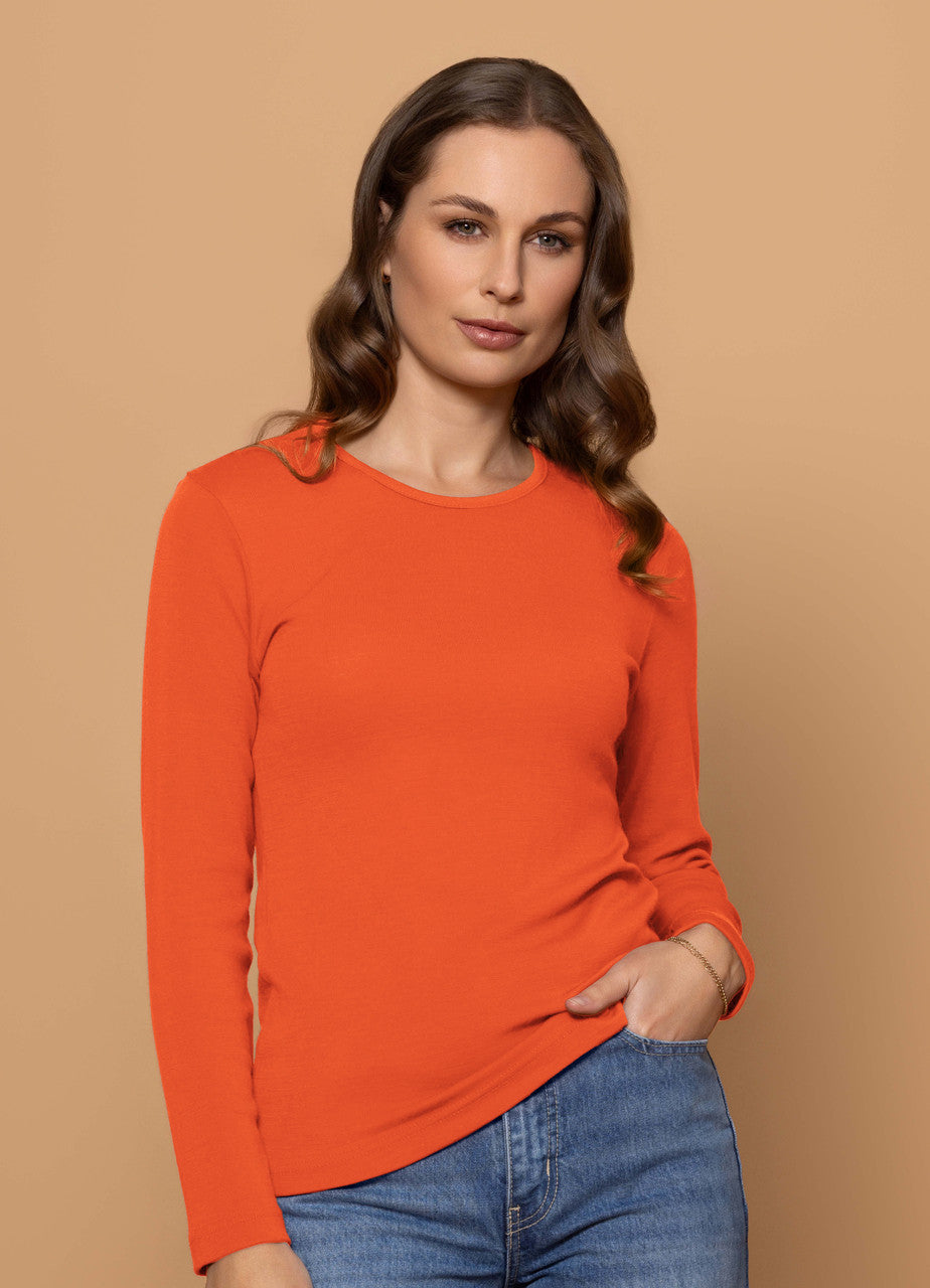 Woman wearing Bay Road Merino - Harper Crew (BR840) in the colour Chilli.