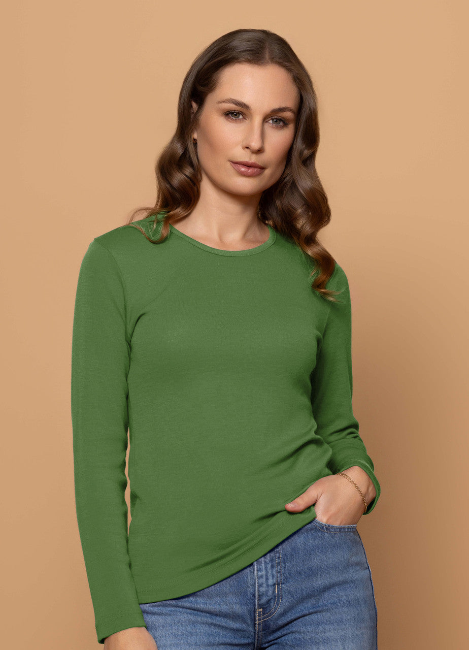 Woman wearing Bay Road Merino - Harper Crew (BR840) in the colour Vine.